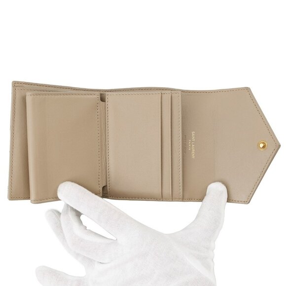 SAINT LAURENT PARIS Cassandra Matelasse Multifold Wallet Leather Dark Beige - Picture 4 of 16